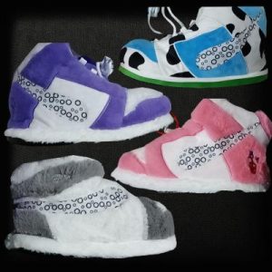 Assorted Color Plush Slippers